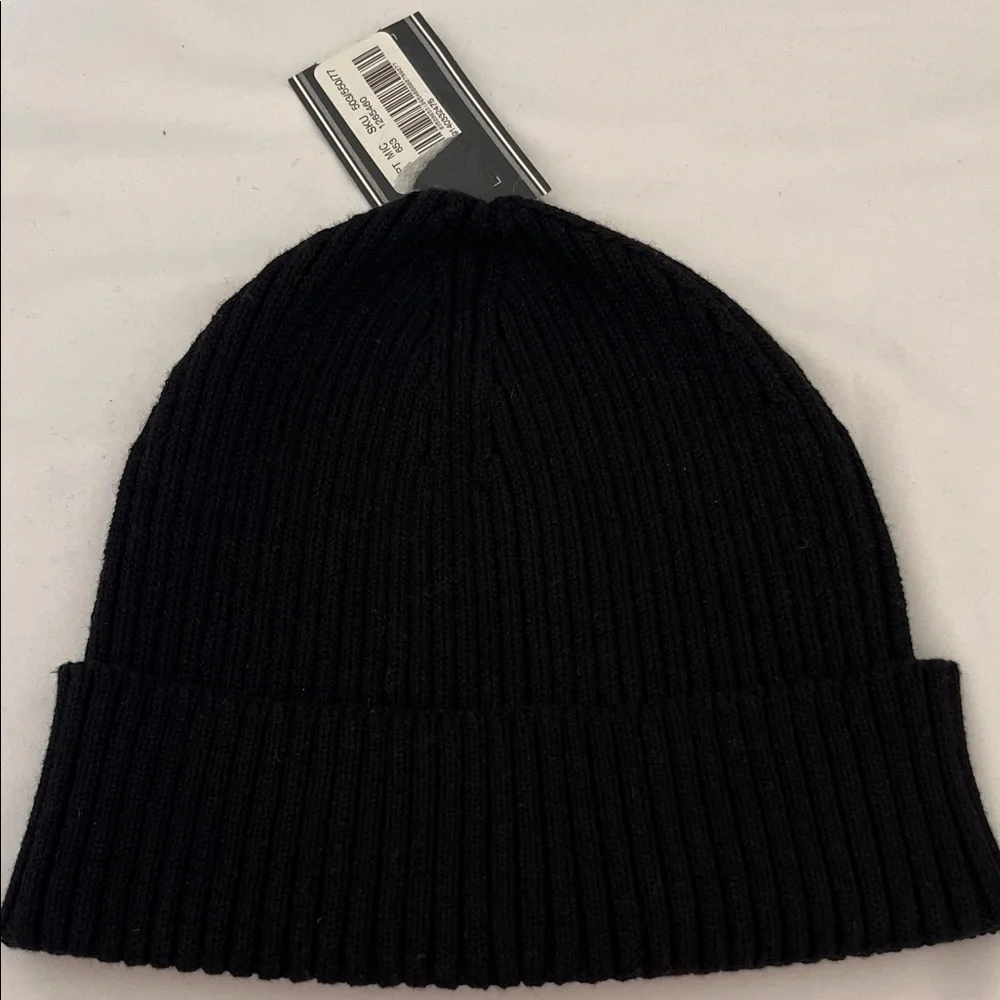 Roundtree & Yorke Dark Knit Hat